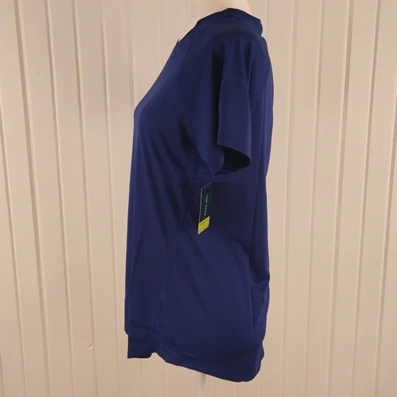 Tek Gear workout gear shirt size S tall - Picture 2 of 3